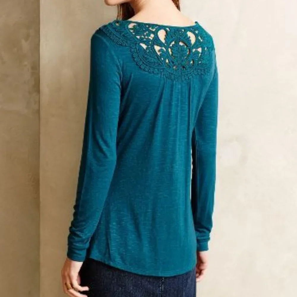 ANTHROPOLOGIE Bobbinlace Tee Knit Top Teal Crochet Lace Front Petite - Picture 2 of 6